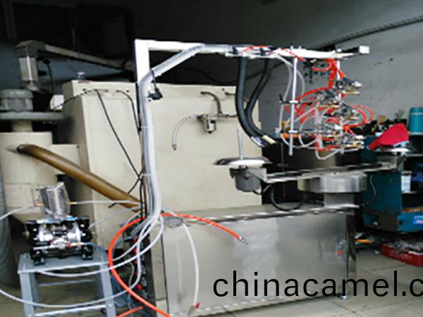 自(zi)動(dong)噴漆機(ji)